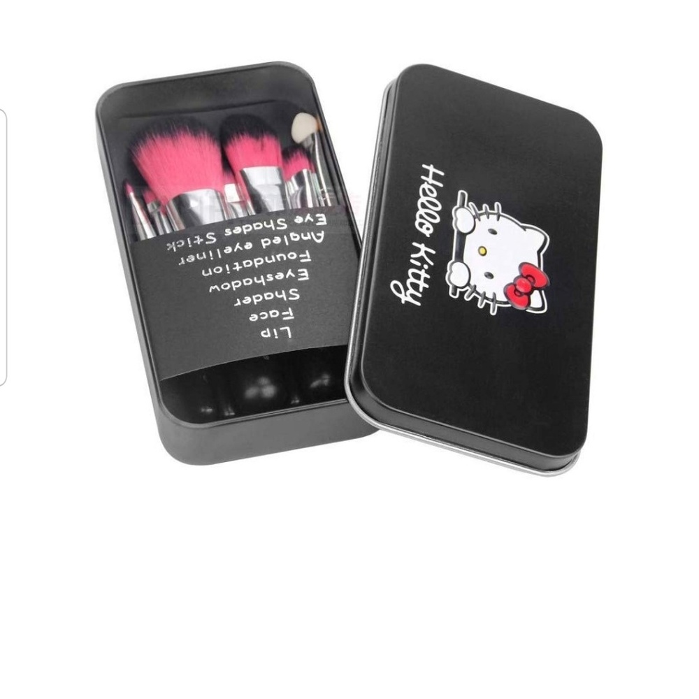 Cute Hello Kitty 7pc Makeup Brush Set
